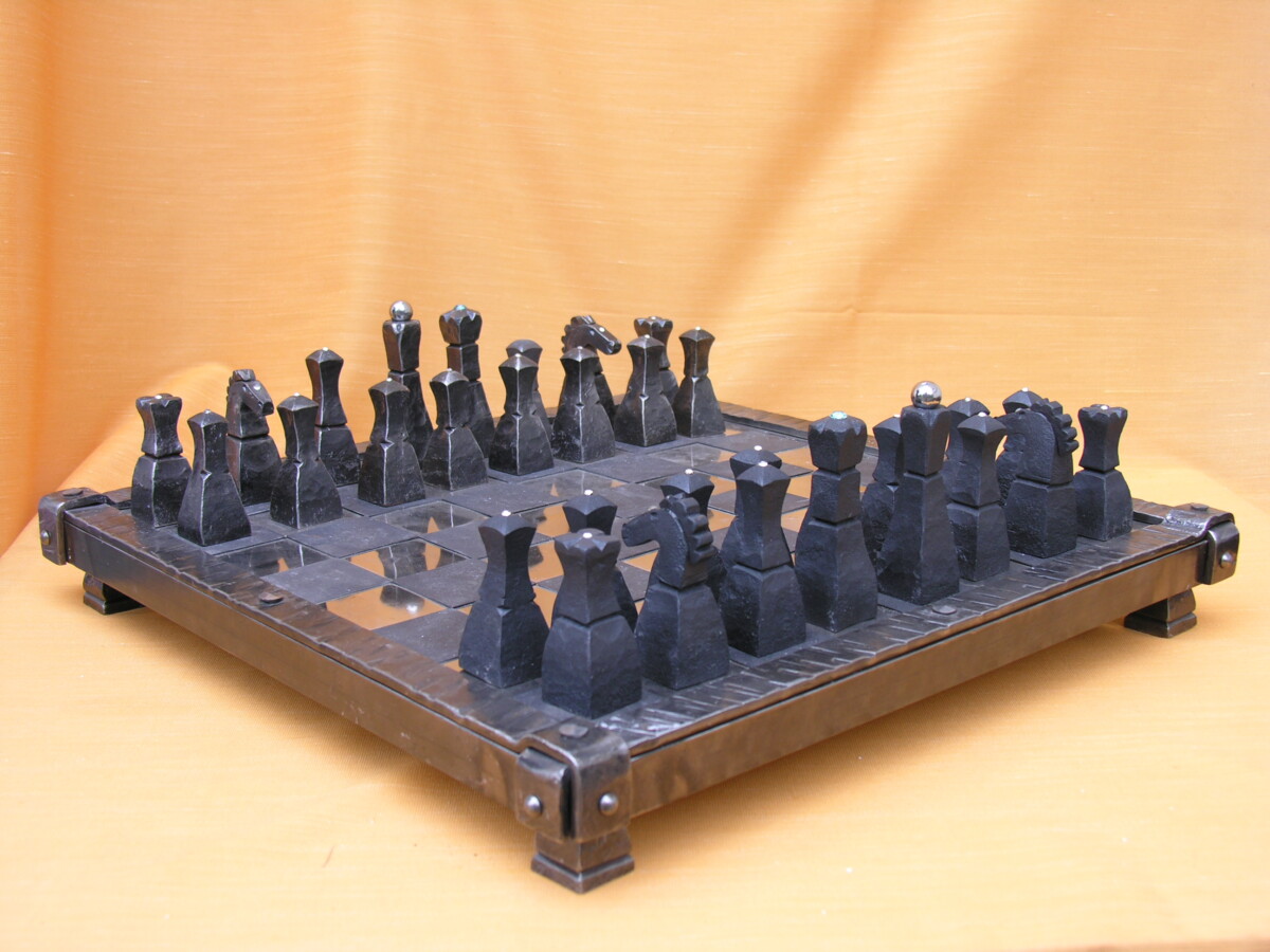 Šachy kovář